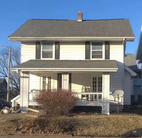 1900 Park Ave SE, Cedar Rapids, IA 52403