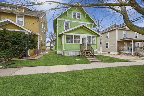 1615 4th Ave SE, Cedar Rapids, IA 52403
