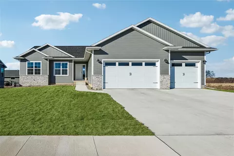 1024 Kettering Rd, Marion, IA 52302