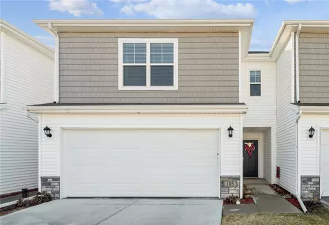 105 Oak Dr, Palo, IA 52324