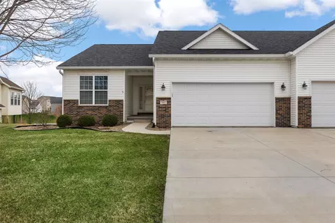 3002 Stone Creek Ct, Marion, IA 52302