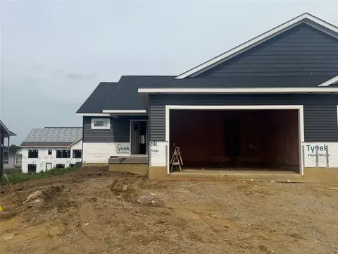 57 Kinsey St, North Liberty, IA 52317