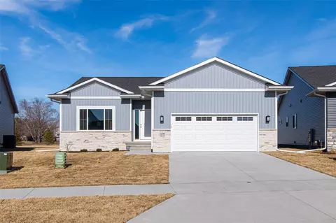 1230 Priscilla Ct, North Liberty, IA 52317