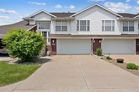 4960 Lucore Rd, Marion, IA 52302