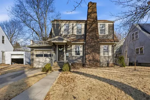 618 Dearborn St, Iowa City, IA 52240