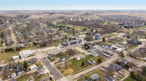 View/Area - 1500 Main St #201, Ely, IA 52227 photo 8 of 9