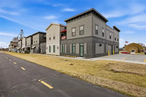 Other - 1500 Main St #203, Ely, IA 52227 photo 6 of 7