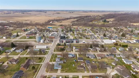 View/Area - 1500 Main St #203, Ely, IA 52227 photo 3 of 8