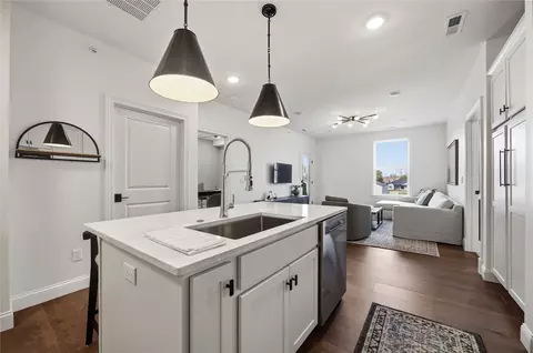 Kitchen - 1500 Main St #203, Ely, IA 52227 photo 4 of 5