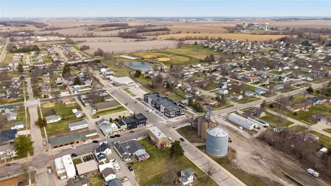 View/Area - 1500 Main St #203, Ely, IA 52227 photo 5 of 8