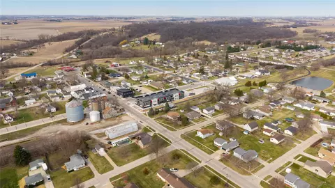 View/Area - 1500 Main St #203, Ely, IA 52227 photo 4 of 8