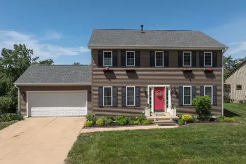 3817 Riverside Dr NE, Cedar Rapids, IA 52411