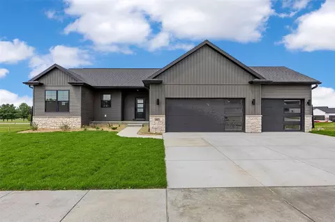 547 Davis Dr NE, Mount Vernon, IA 52314