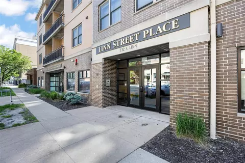 332 S Linn St #305, Iowa City, IA 52240