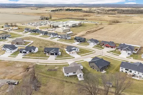 View/Area - 717 Pointer Cir, Center Point, IA 52213 photo 1 of 2