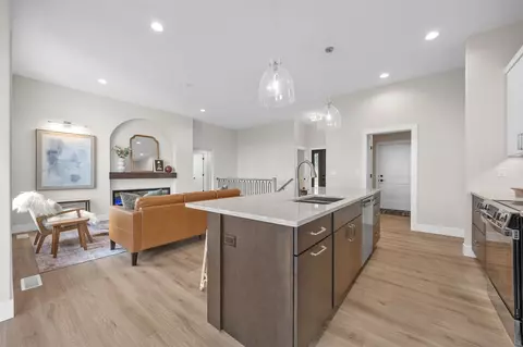 Other - 717 Pointer Cir, Center Point, IA 52213 photo 5 of 14
