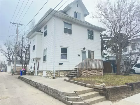 514 16th St NE, Cedar Rapids, IA 52402