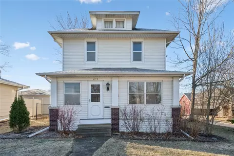 2015 8th Ave, Marion, IA 52302