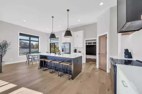 Kitchen - 6720 Caldwell Ln NE, Cedar Rapids, IA 52411 photo 1 of 5