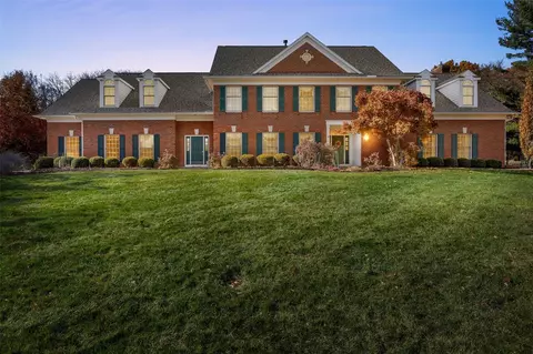 14 Oak Park Pl NE, Iowa City, IA 52240
