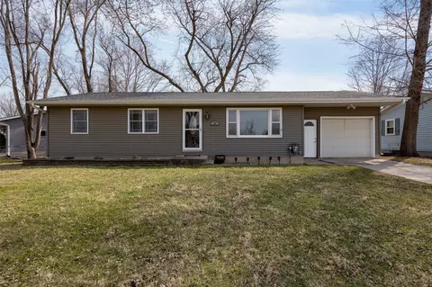 139 Circle Dr, Springville, IA 52336