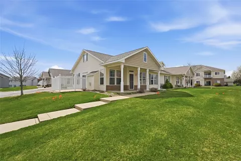 1431 Tower Ln NE, Cedar Rapids, IA 52402