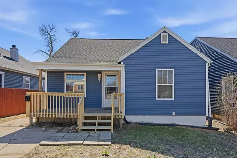 423 41st St NE, Cedar Rapids, IA 52402