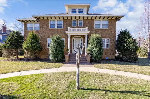 2101 Washington Ave SE, Cedar Rapids, IA 52403