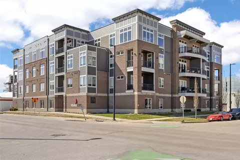 200 3rd Ave SW #400, Cedar Rapids, IA 52404