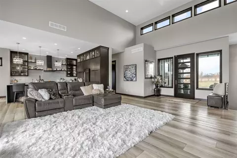 Living - 7505 Blairs Ferry Rd, Cedar Rapids, IA 52411 photo 5 of 7