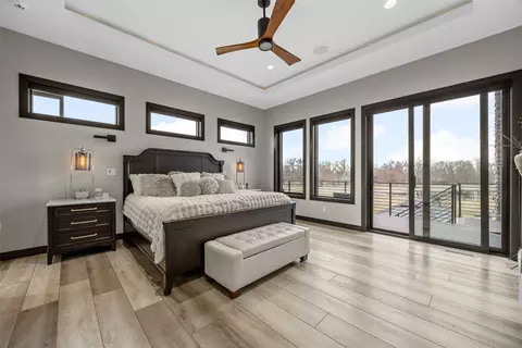 Bedroom - 7505 Blairs Ferry Rd, Cedar Rapids, IA 52411 photo 1 of 2