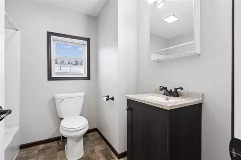 Bath - 516 E 4th St, Vinton, IA 52349 photo 2 of 2