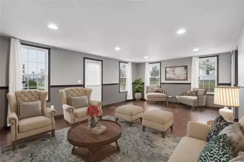 Living - 516 E 4th St, Vinton, IA 52349 photo 1 of 2