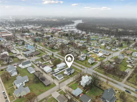 View/Area - 516 E 4th St, Vinton, IA 52349 photo 7 of 8