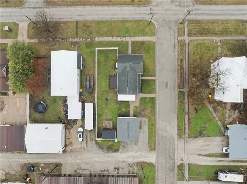 View/Area - 516 E 4th St, Vinton, IA 52349 photo 8 of 8