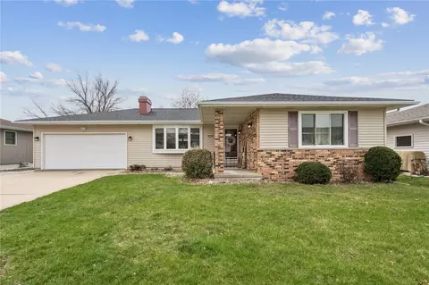 3435 25th Ave, Marion, IA 52302