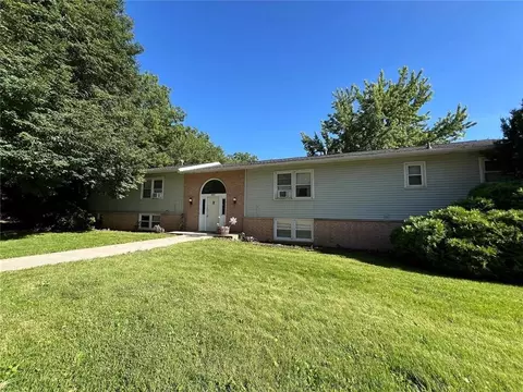 50 W Broadway, Central City, IA 52214