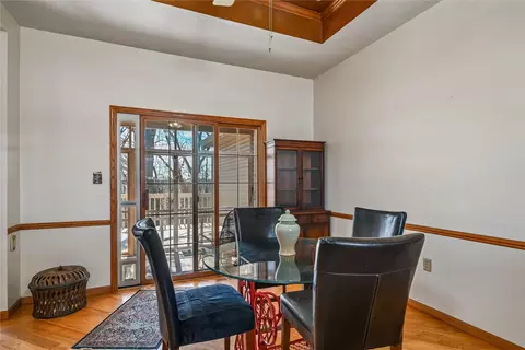 Dining - 3315 Riverpointe Cir NE, Cedar Rapids, IA 52411 photo 2 of 2
