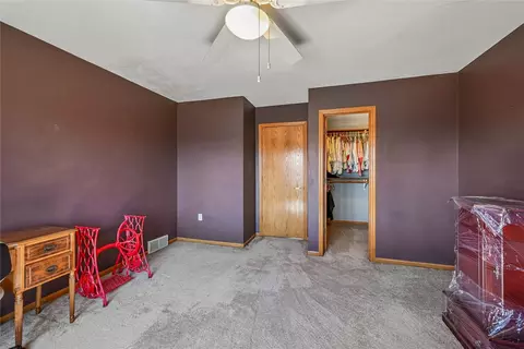 Bedroom - 3315 Riverpointe Cir NE, Cedar Rapids, IA 52411 photo 6 of 8