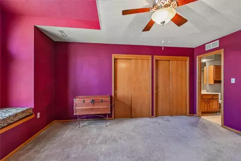 Bedroom - 3315 Riverpointe Cir NE, Cedar Rapids, IA 52411 photo 4 of 8