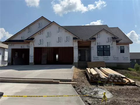 80 S Seven Oaks Rd, North Liberty, IA 52317