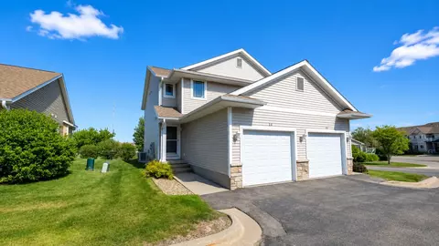 1450 Tower Ln NE, Cedar Rapids, IA 52402