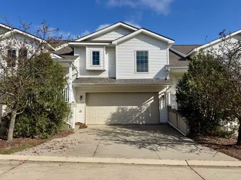 150 Early Moon Dr, North Liberty, IA 52317