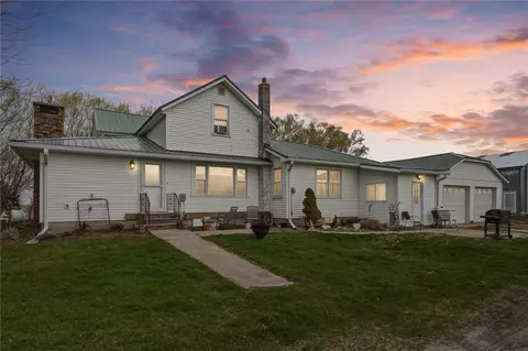 1317 68th St, Keystone, IA 52249