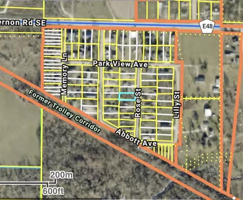 1209 Rose St, Cedar Rapids, IA 52403 photo 2