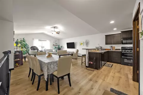 Dining - 7413 Summerset Ave NE, Cedar Rapids, IA 52402 photo 1 of 2
