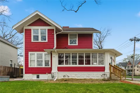 1701 Washington Ave SE, Cedar Rapids, IA 52403