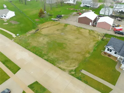 708 Pointer Cir, Center Point, IA 52213 photo 5