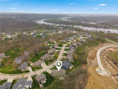 View/Area - 3241 Cedar River Ct NE, Cedar Rapids, IA 52411 photo 5 of 6