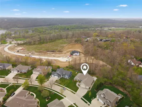 View/Area - 3241 Cedar River Ct NE, Cedar Rapids, IA 52411 photo 4 of 6